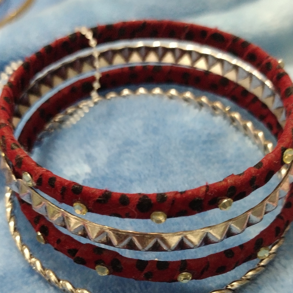 Elegant Red W/Gemstones and Silver Bangle Bracelets, Set Of 4. NWT